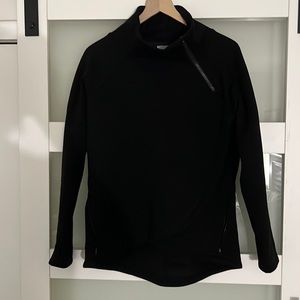 Athleta black sweatshirt